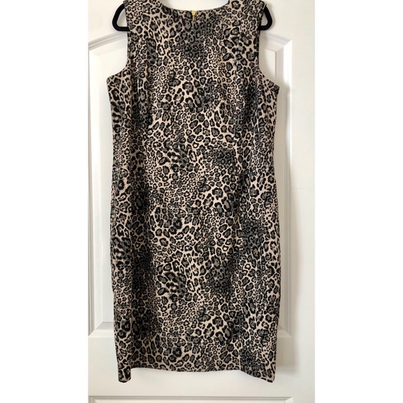 NWT Calvin Klein Plus Sleeveless Dress - Picture 1 of 2